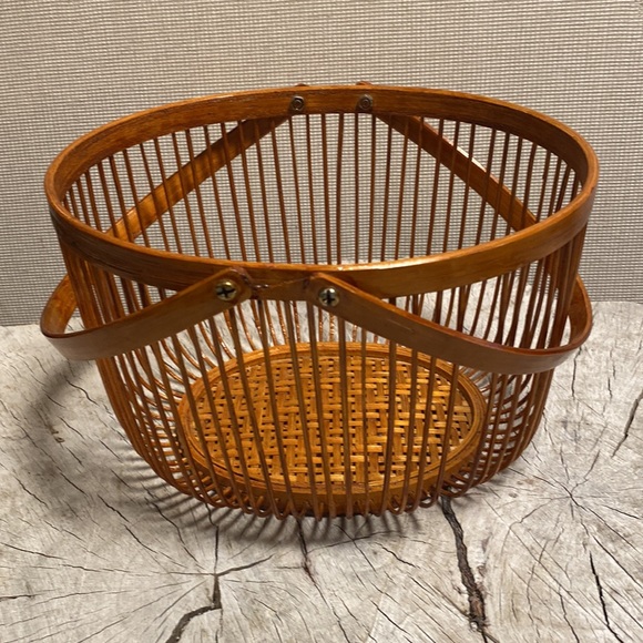 Wicker Basket - Picture 6 of 7